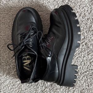 Zara Black Chunky Lace-Up Shoes 🖤